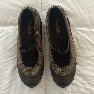 Skechers Newbie Brown Plaid Leather Flats Mary Jane Shoes Women’s Size 8